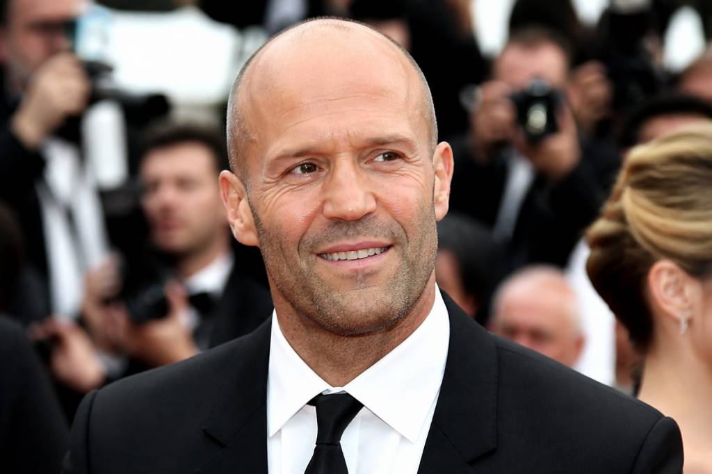 Acteur francais chauve : les stars du cinéma qui assument leur style Acteur francais chauve : les stars du cinéma qui assument leur style