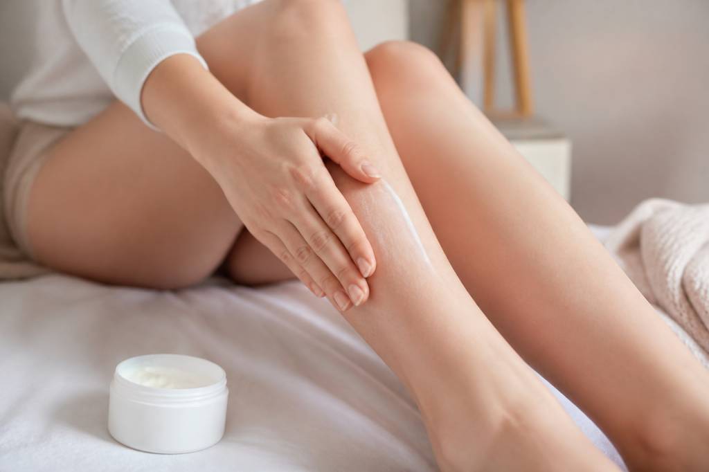 Peau sèche sur les jambes : causes, soins et solutions efficaces Peau sèche sur les jambes : causes, soins et solutions efficaces
