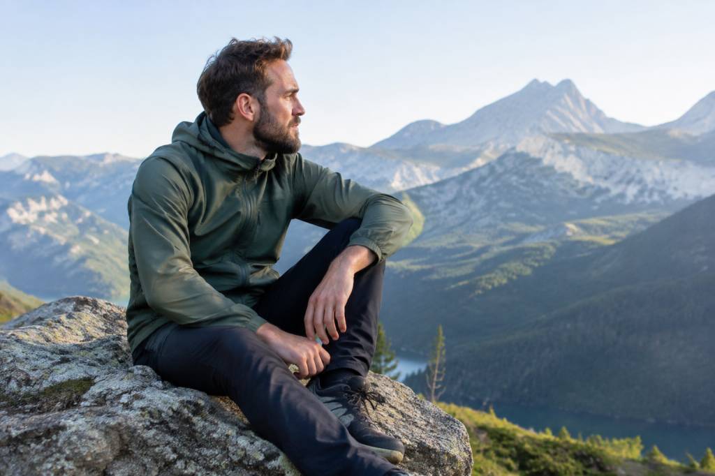 Bouton après rasage : causes, solutions et conseils pour une peau nette Bouton après rasage : causes, solutions et conseils pour une peau nette